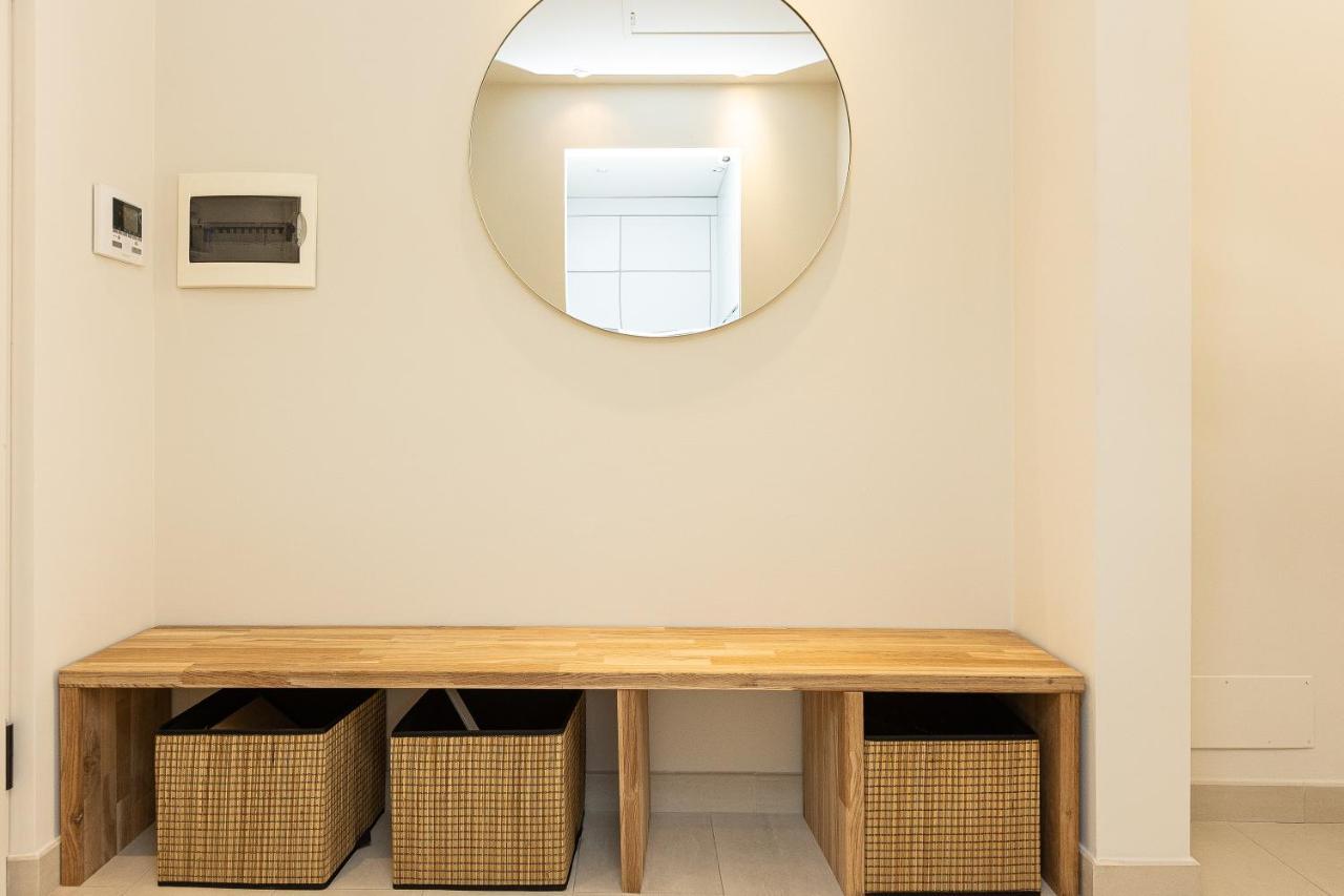 Lovely Cozy Nazionale 4 Apartment Рим Екстериор снимка