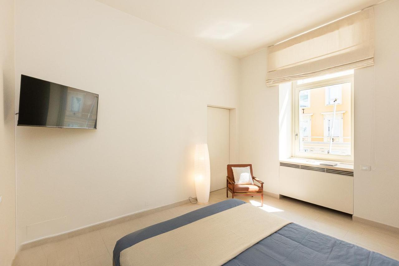 Lovely Cozy Nazionale 4 Apartment Рим Екстериор снимка